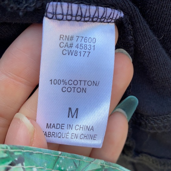 Use athletic jacket - Picture 6 of 7